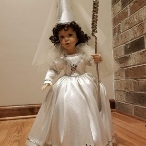 Ashton Drake Other - Ashton Drake - The Snow Queen Ashton Drake Other - Ashton Drake - The Snow Queen
